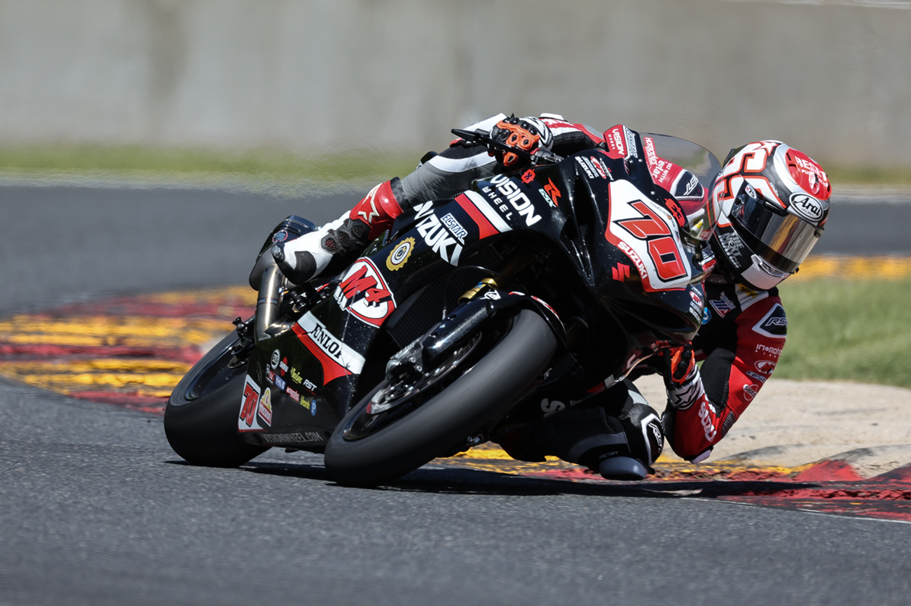 ARAI Corsair-X Helmet - Nicky Reset - Frost image 2