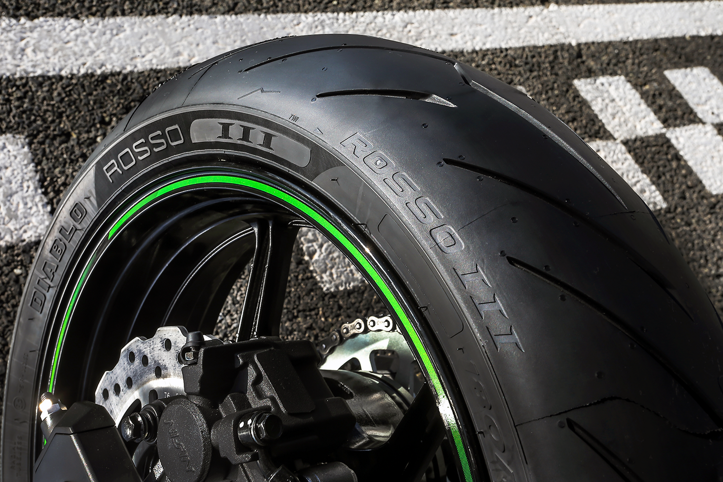 Pirelli Diablo Rosso™ III Tires