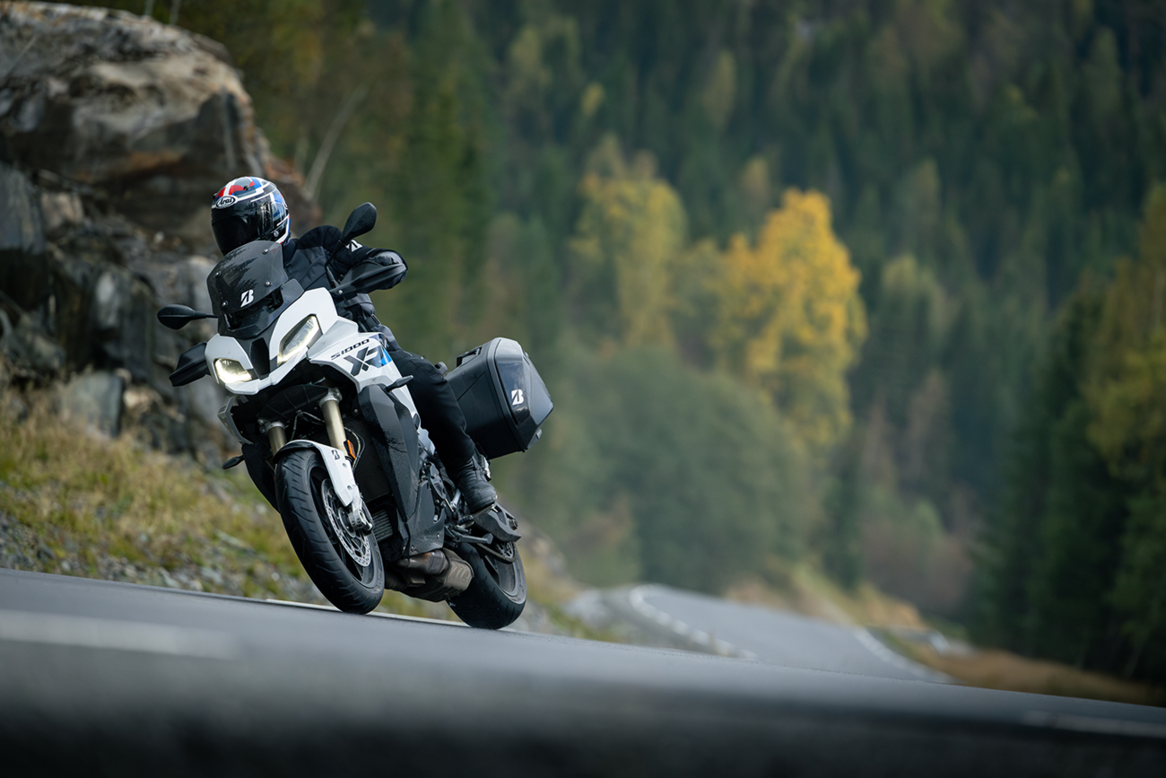 Bridgestone T33 Tires