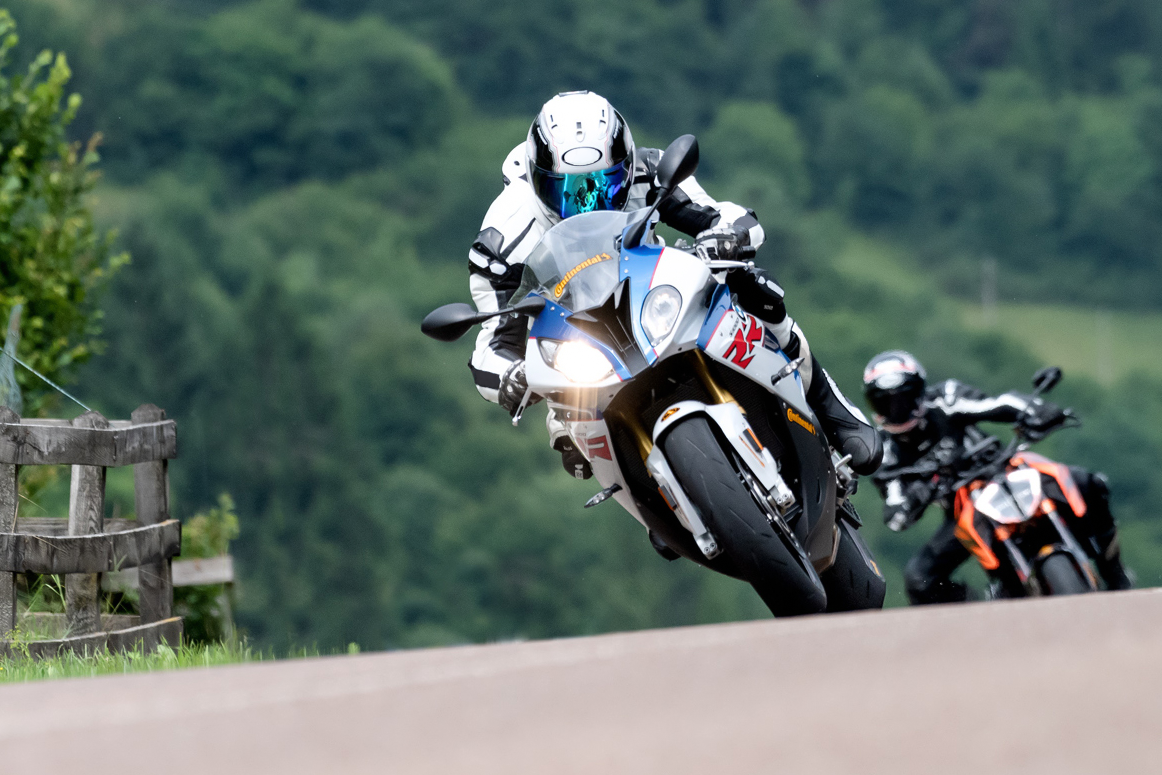 Continental ContiRaceAttack 2 Street Tires