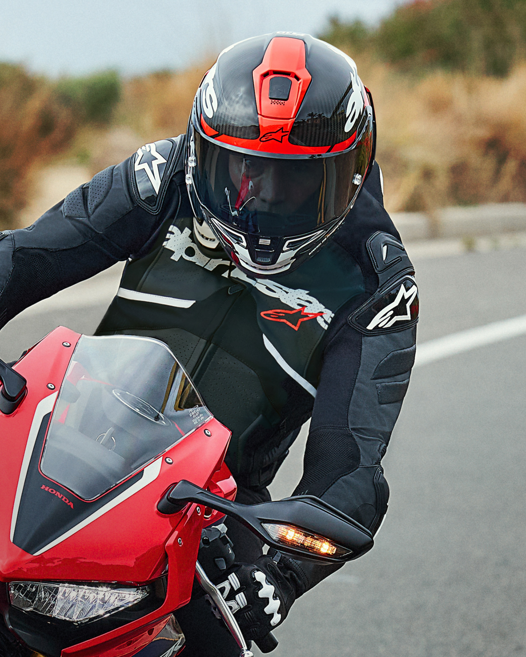 AlpineStars Supertech R10 Helmet - Element - Carbon/Red/White image 9