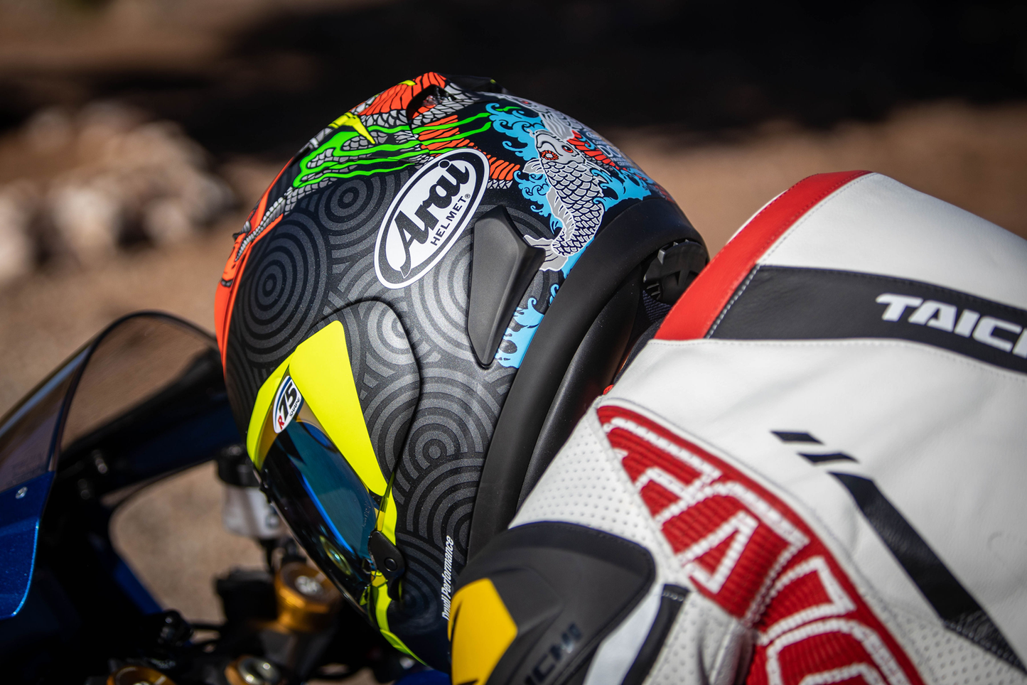 ARAI Corsair-X Helmet - Tatsuki - Frost image 4