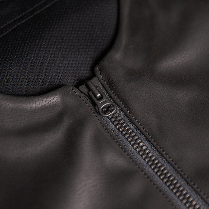 ICON Backlot Vest - Black